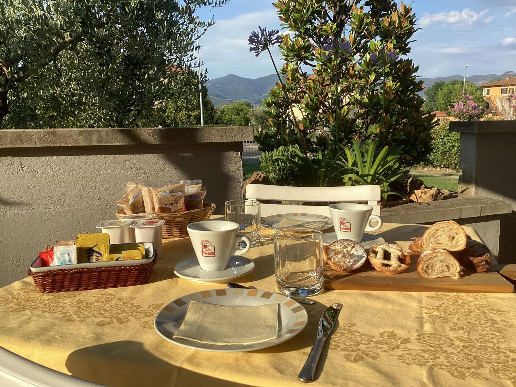 Villa Orsini - A Retreat In Pisa - Food And Relax Eksteriør bilde